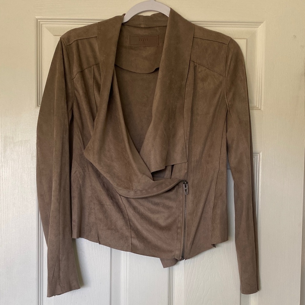 Blank NYC Women's Taupe Faux Suede Jacket - Picture 4 of 8